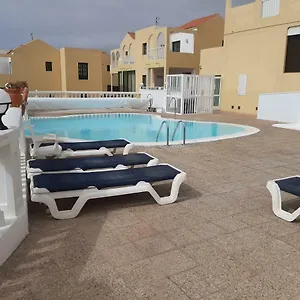 apartamento-en-caleta-paraiso.in-canary-islands.com/